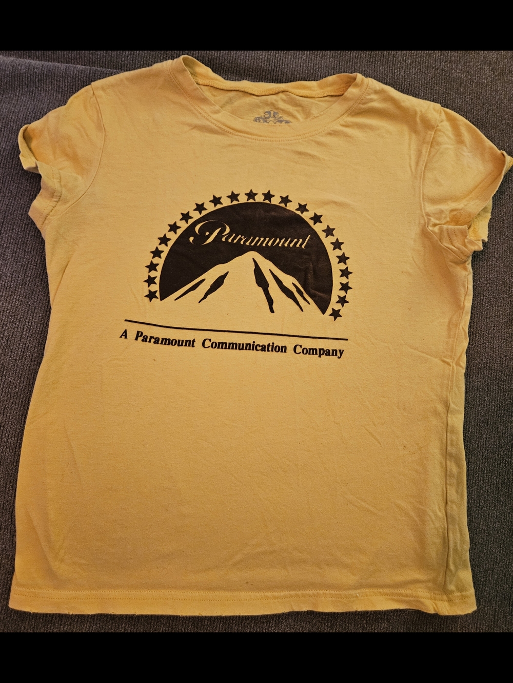 Paramount Pictures Great America '90s Yellow Velvet Logo Shirt Sm Vintage RARE